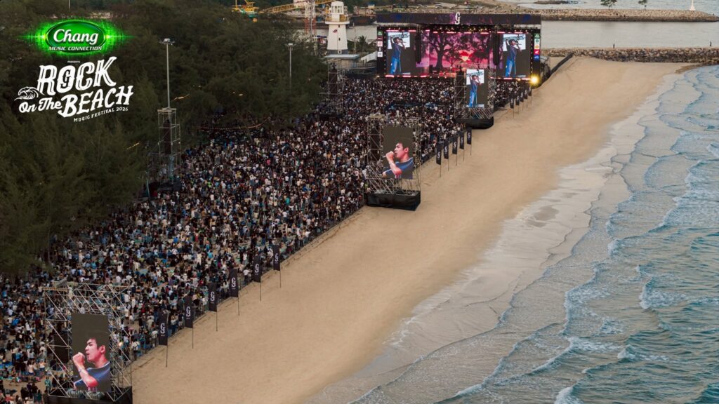 Rock On The Beach 2026 เวทีและฝูงชนริมหาด